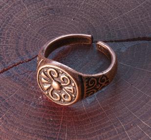 Женское кольцо «Цветок Ярилы». Медь. 16-18 мм