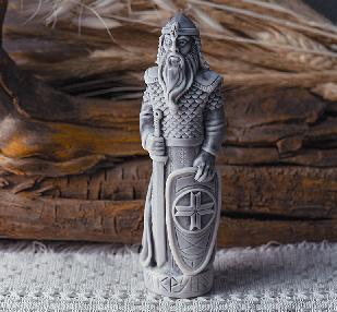 Кумир Бога Перуна. Литьевой мрамор. 12,5 см