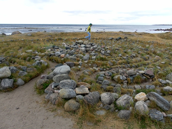 каменные лабиринты на Соловецких островах