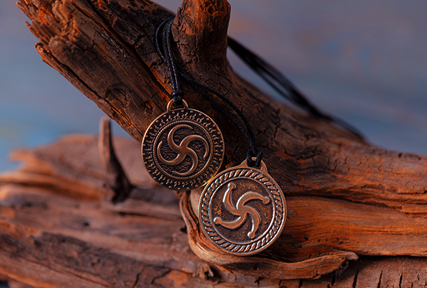 оберег род, сваор купить, подвеска род, обереги бронза купить, амулет рода купить, купить славянский оберег, славянский оберег род, славянская подвеска купить оберег род, сваор купить, подвеска род, обереги бронза купить, амулет рода купить, купить славянский оберег, славянский оберег род, славянская подвеска купить