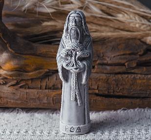 Кумир Бога Рода. Литьевой мрамор. 12,5 см